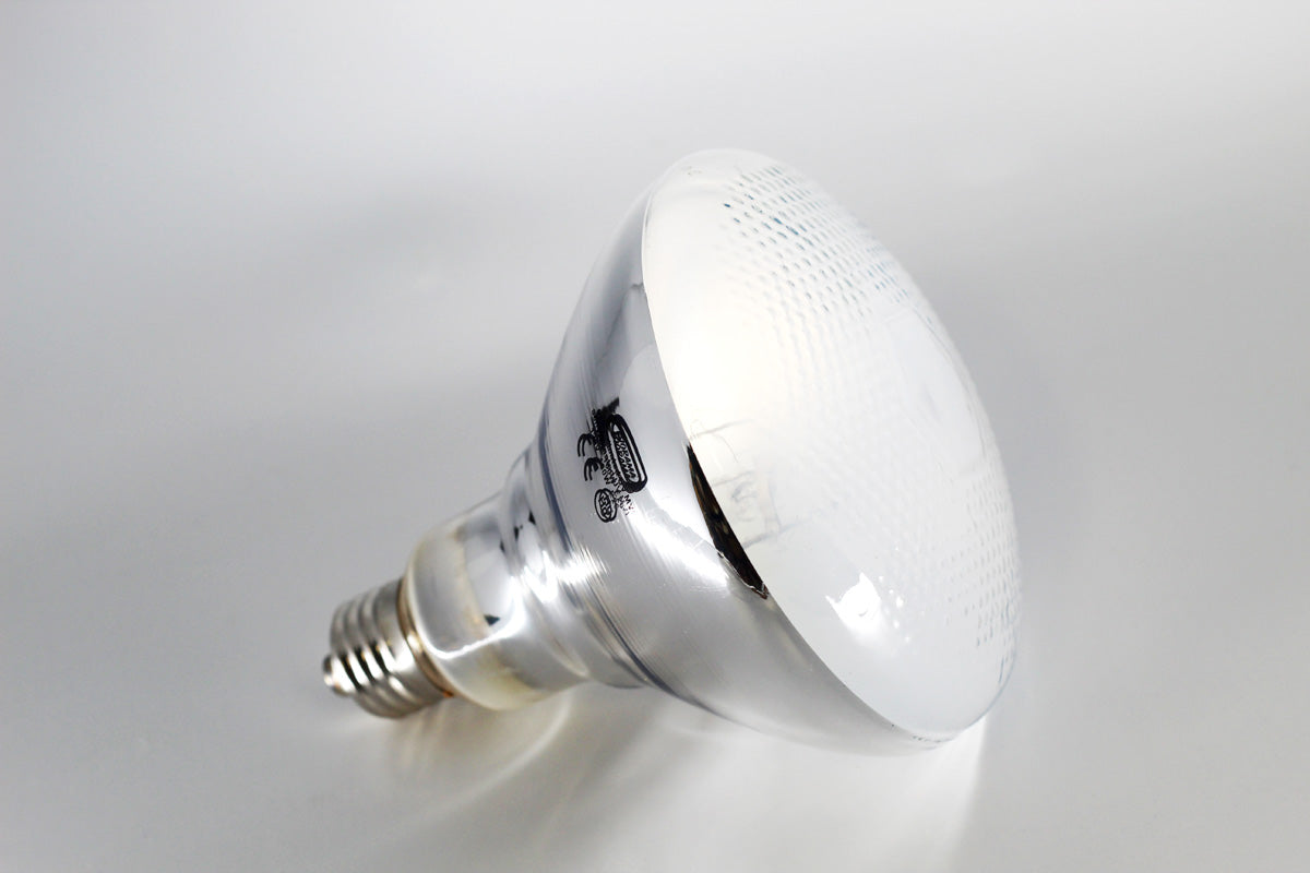 HELIOTHERM UVP Series UVB Lighting – Biorama